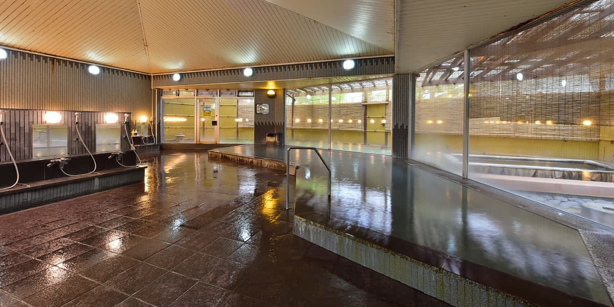 春雨の湯 大浴場