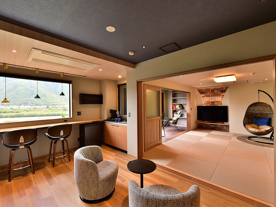 特別室2周年記念